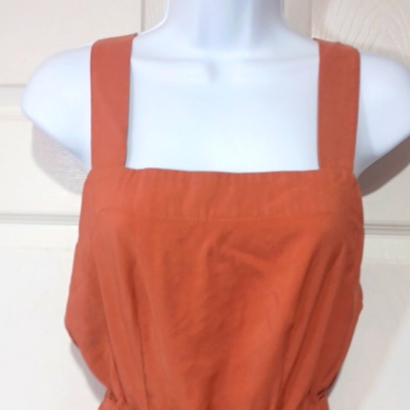 Jumpsuit - Picture 2 of 8